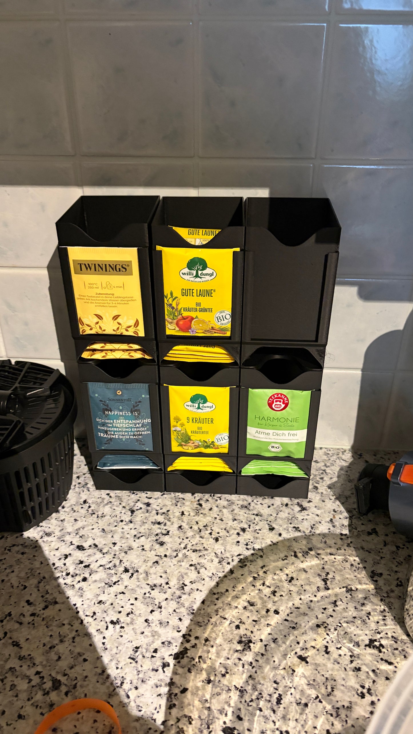 Stapelbarer Teebeutelspender